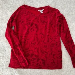 Athleta - XS - red patterned split hem sweatshirt